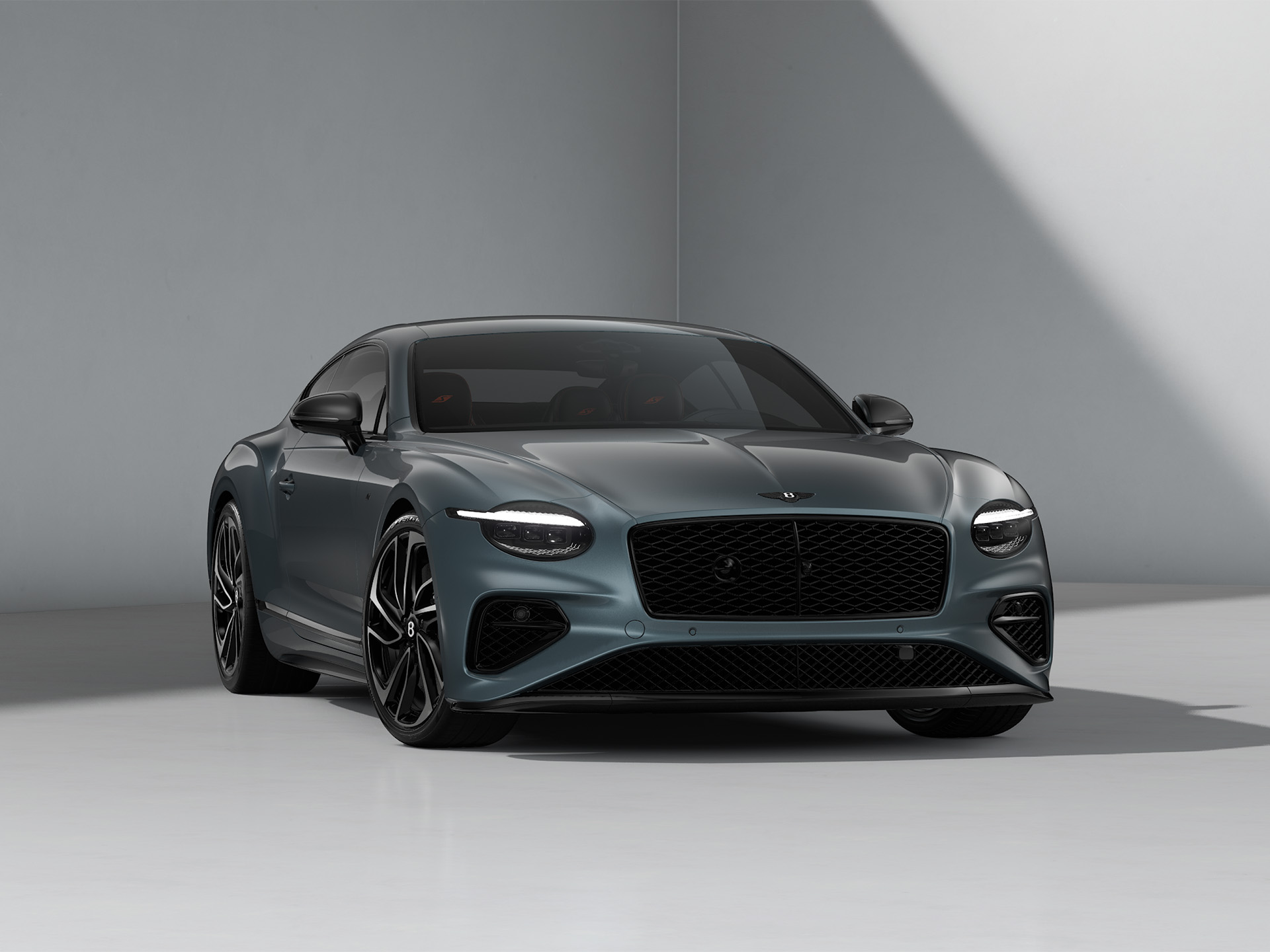 Continental GT Range - widok z przodu